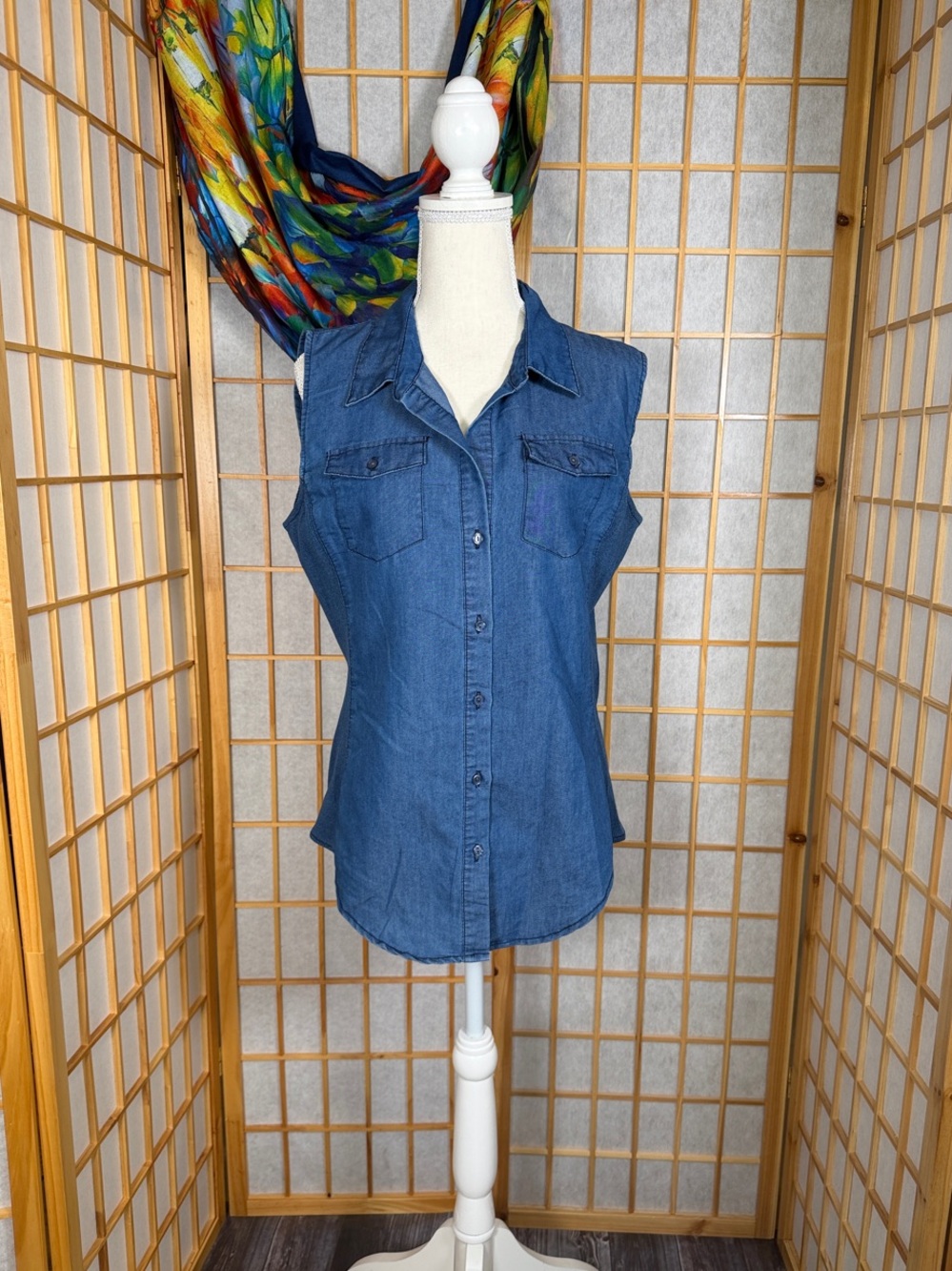 Cavalini Sleeveless Denim Button-Front Shirt in Indigo Blue